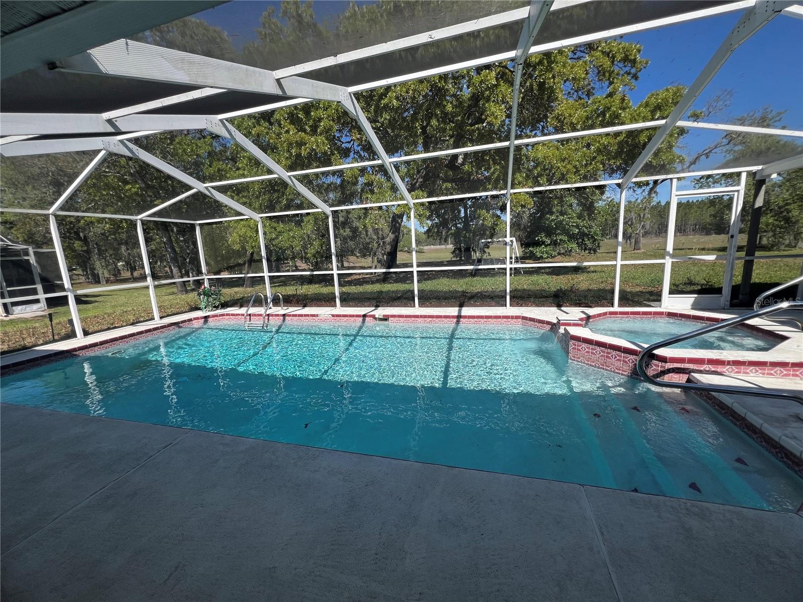14189 CORNEWALL LN, SPRING HILL, FL — photo 32