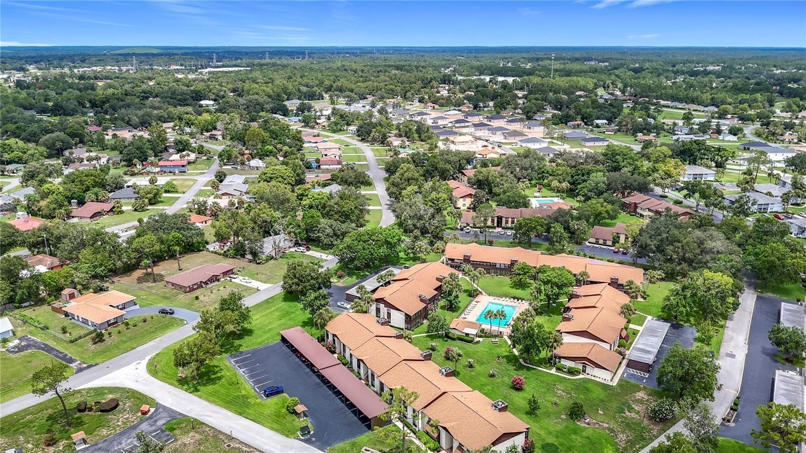 548 FAIRWAYS DR #B, OCALA, FL — photo 14