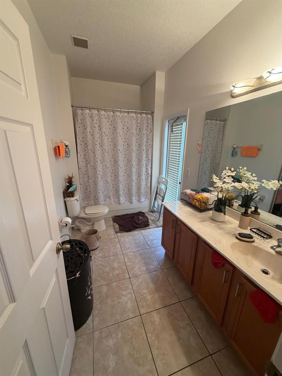 430 MERLOT DR, OCOEE, FL — photo 36