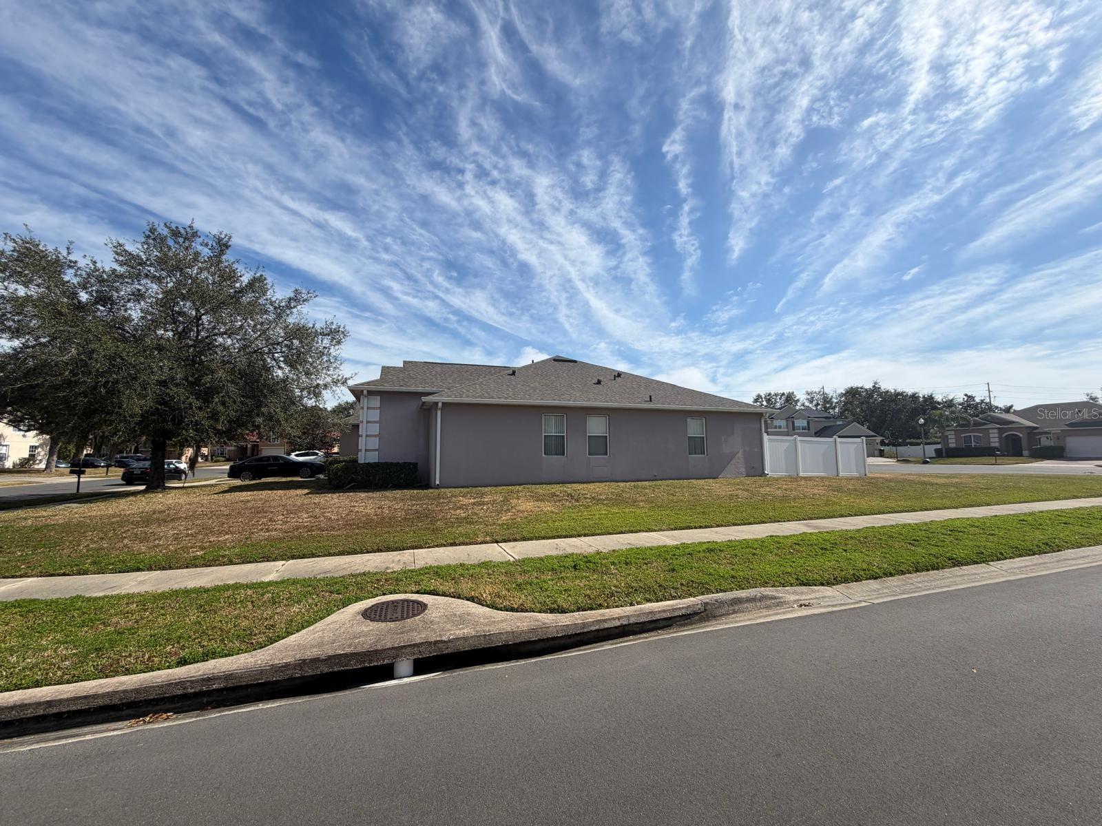 430 MERLOT DR, OCOEE, FL — photo 47
