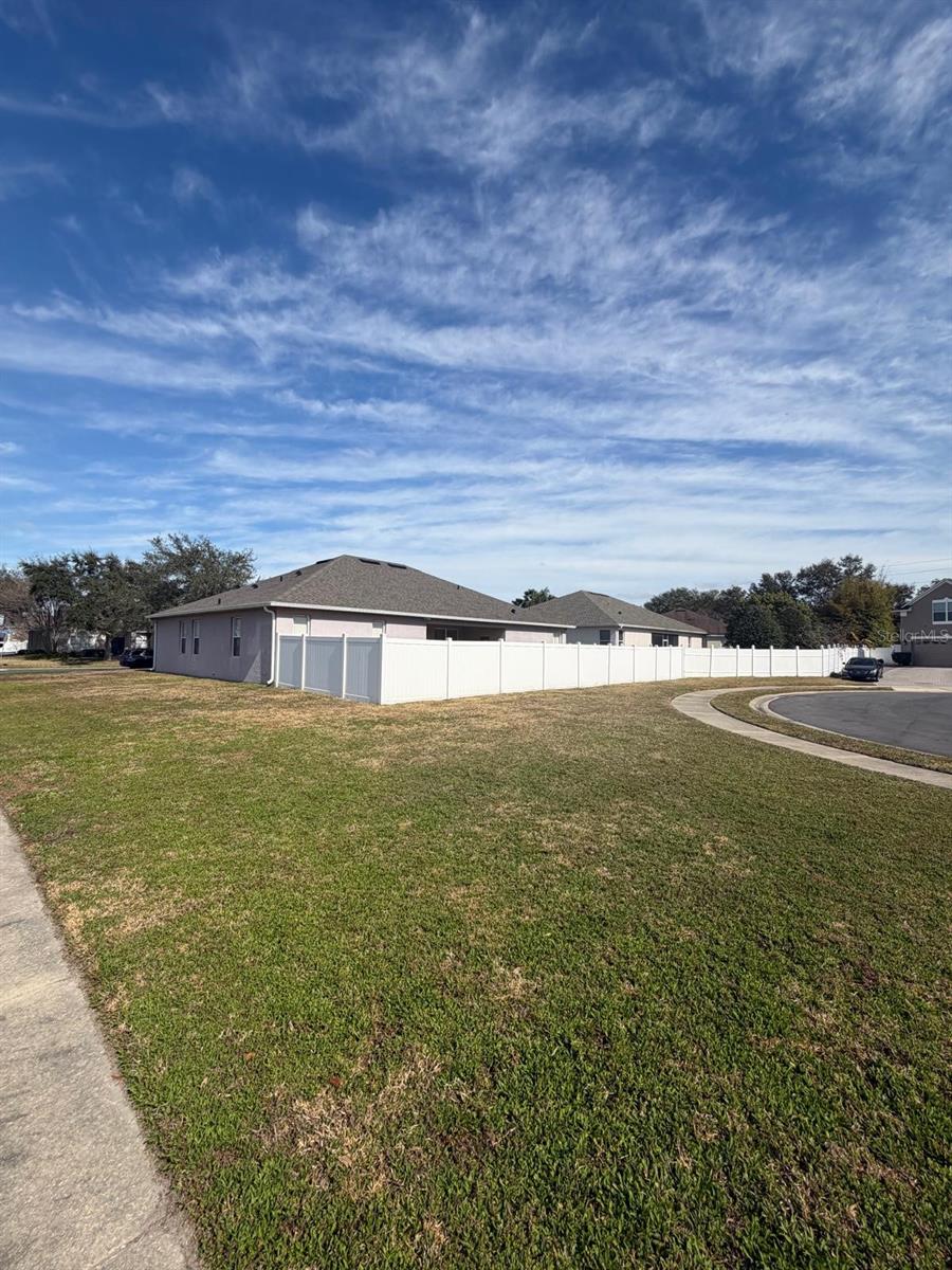 430 MERLOT DR, OCOEE, FL — photo 50