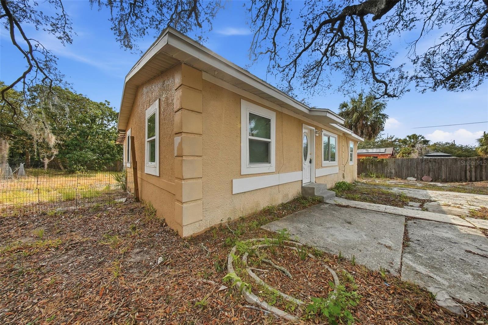 514 E MORGAN ST, TARPON SPRINGS, FL