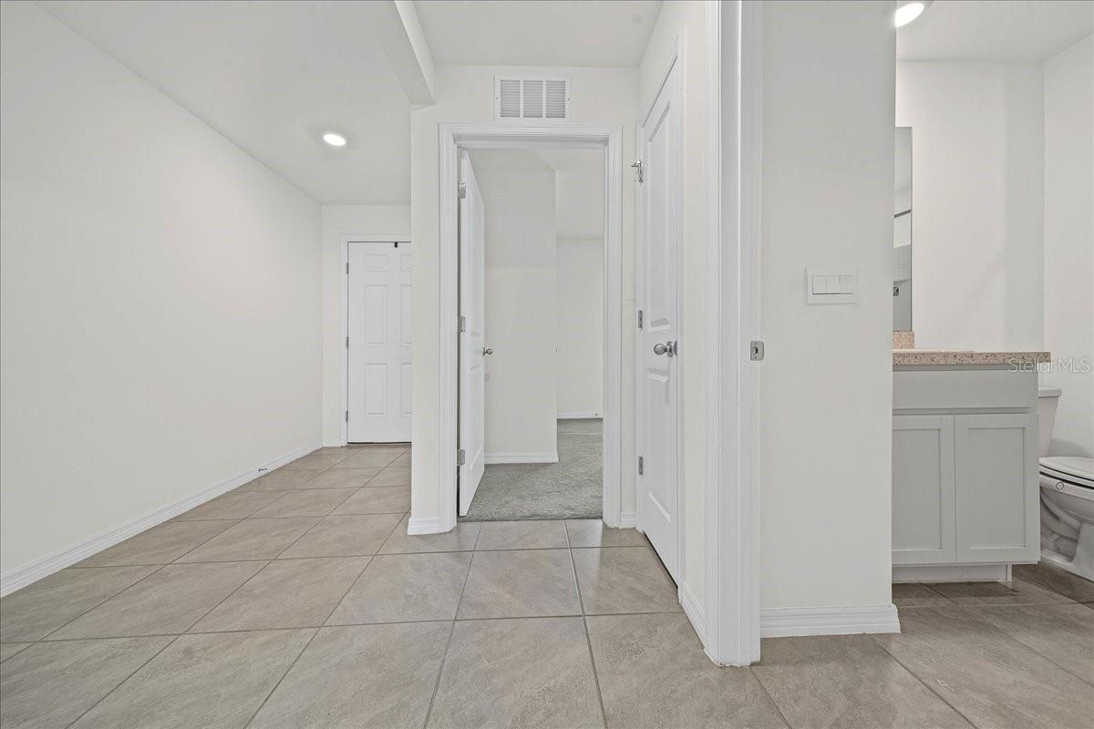 8471 CLEARWAY DR, WILDWOOD, FL — photo 31