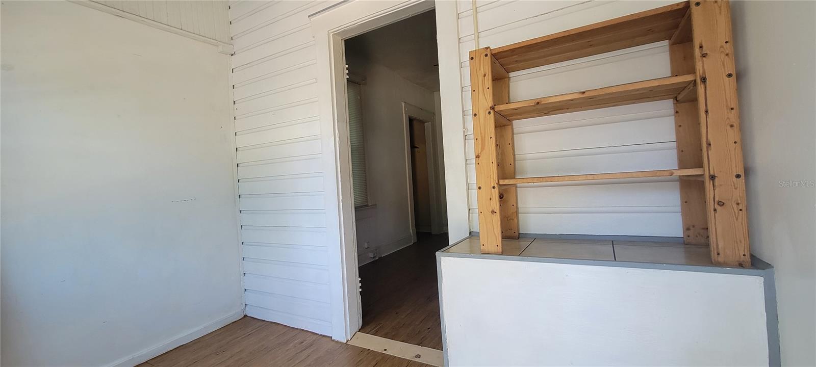 1846 2ND AVE N, ST PETERSBURG, FL — photo 37
