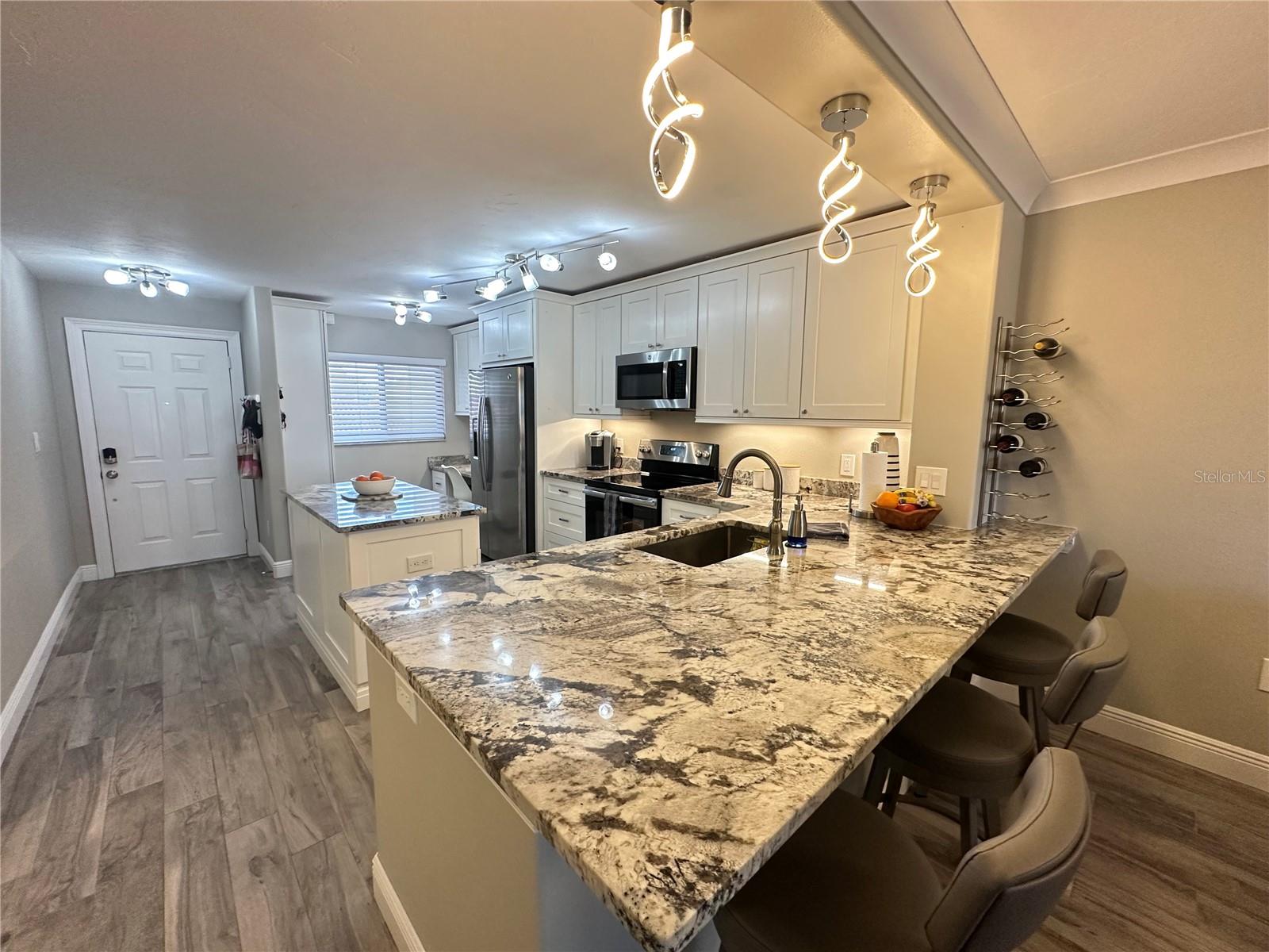 106 1ST ST E #115, ST PETERSBURG, FL — photo 6