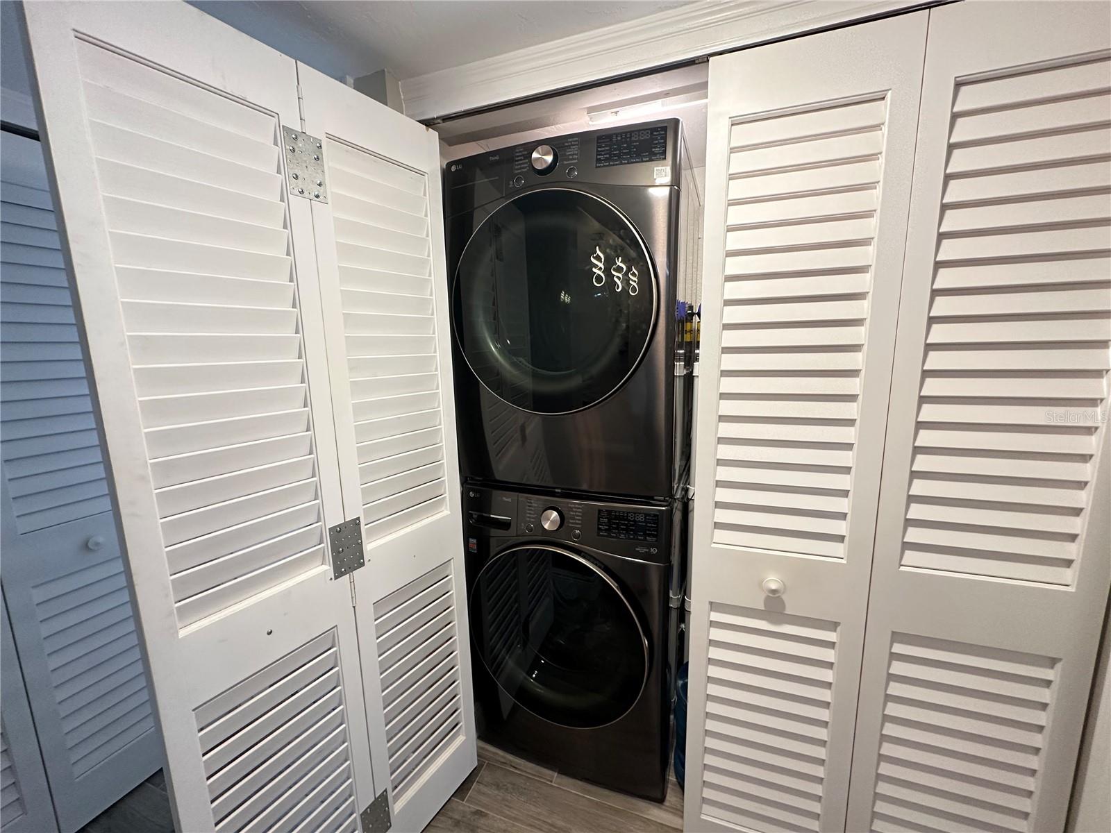 106 1ST ST E #115, ST PETERSBURG, FL — photo 17