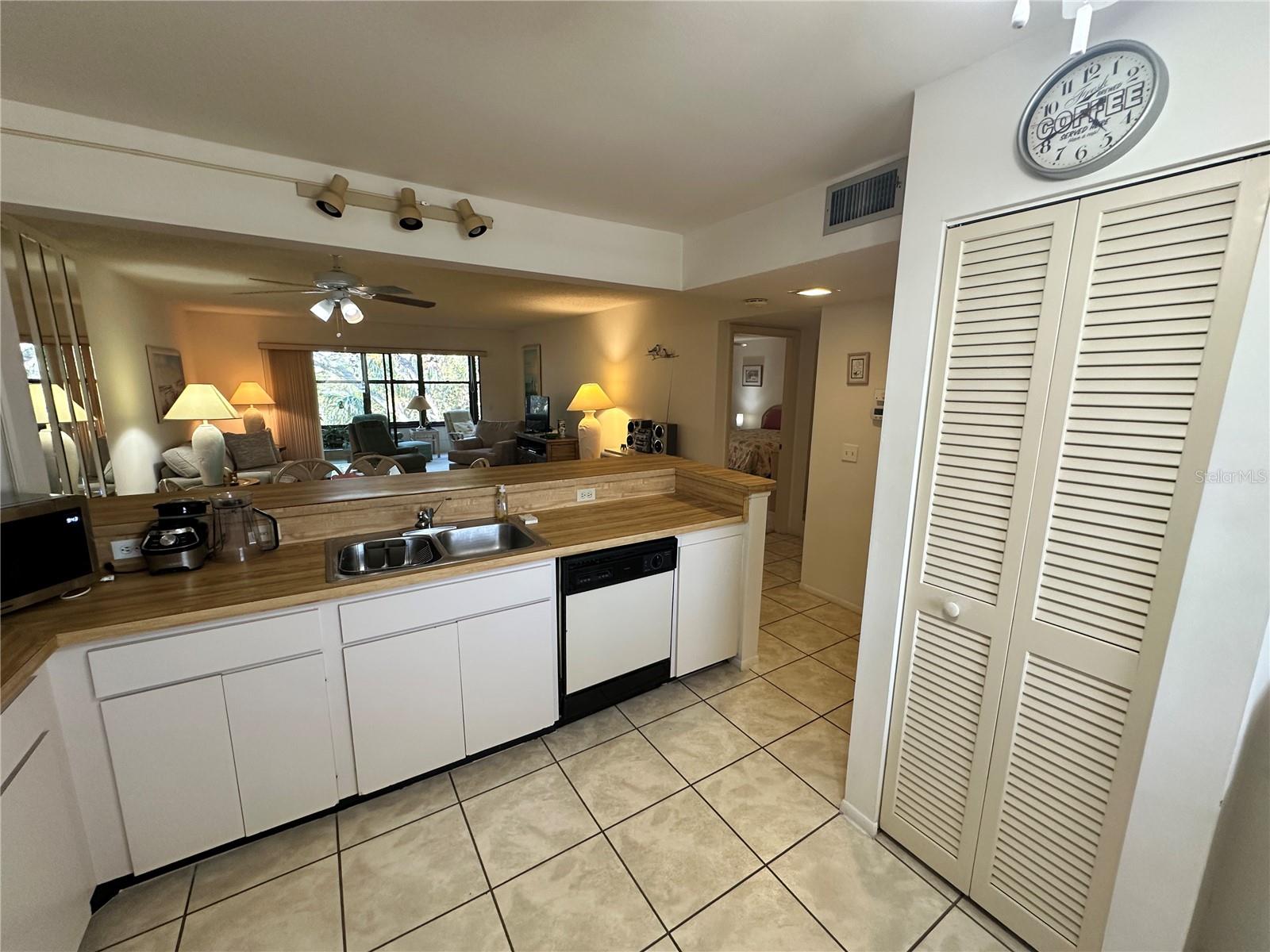 346 SPRINGDALE DR W #346, BRADENTON, FL — photo 10