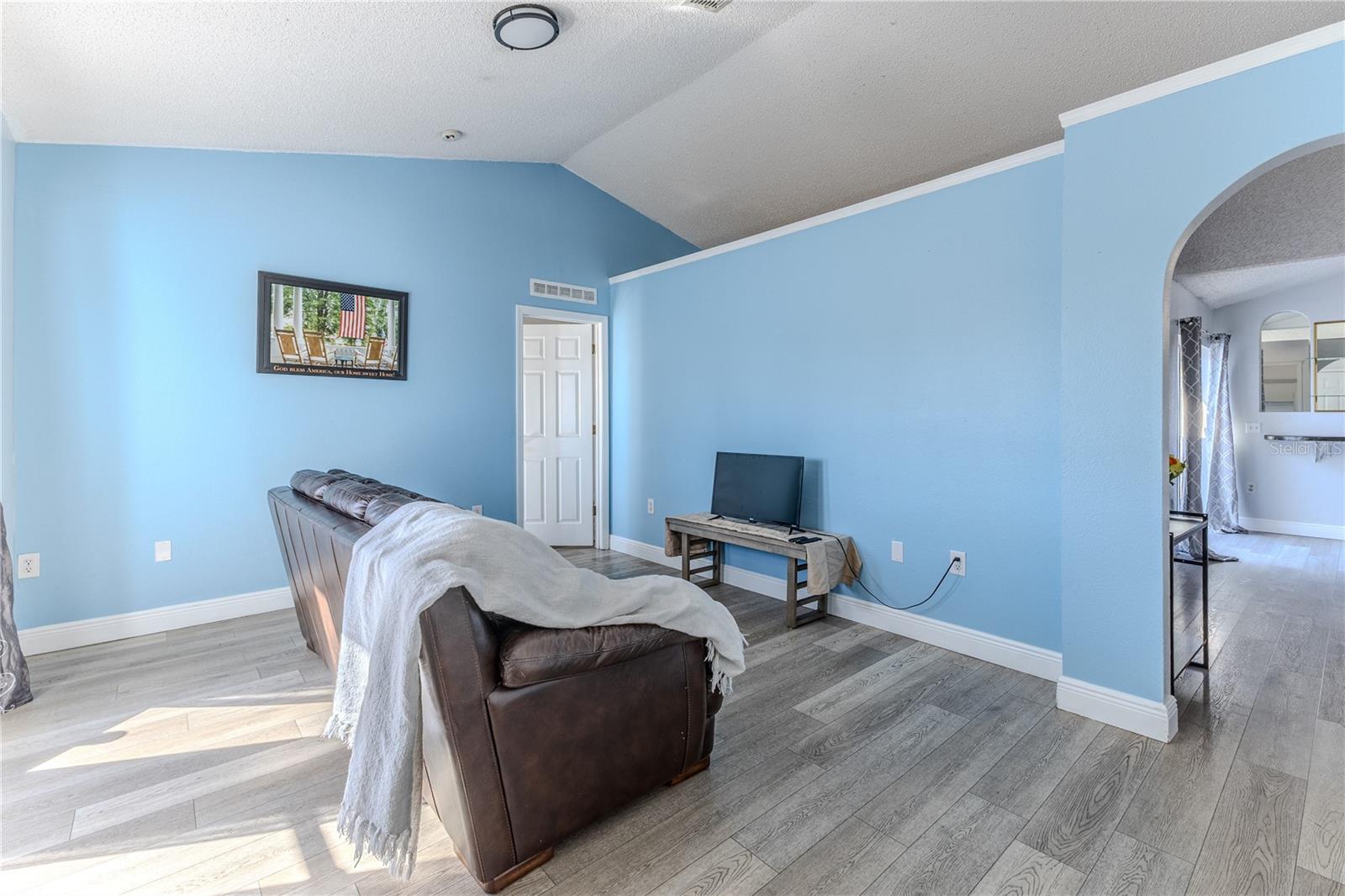 5437 FREEPORT DR, SPRING HILL, FL — photo 3
