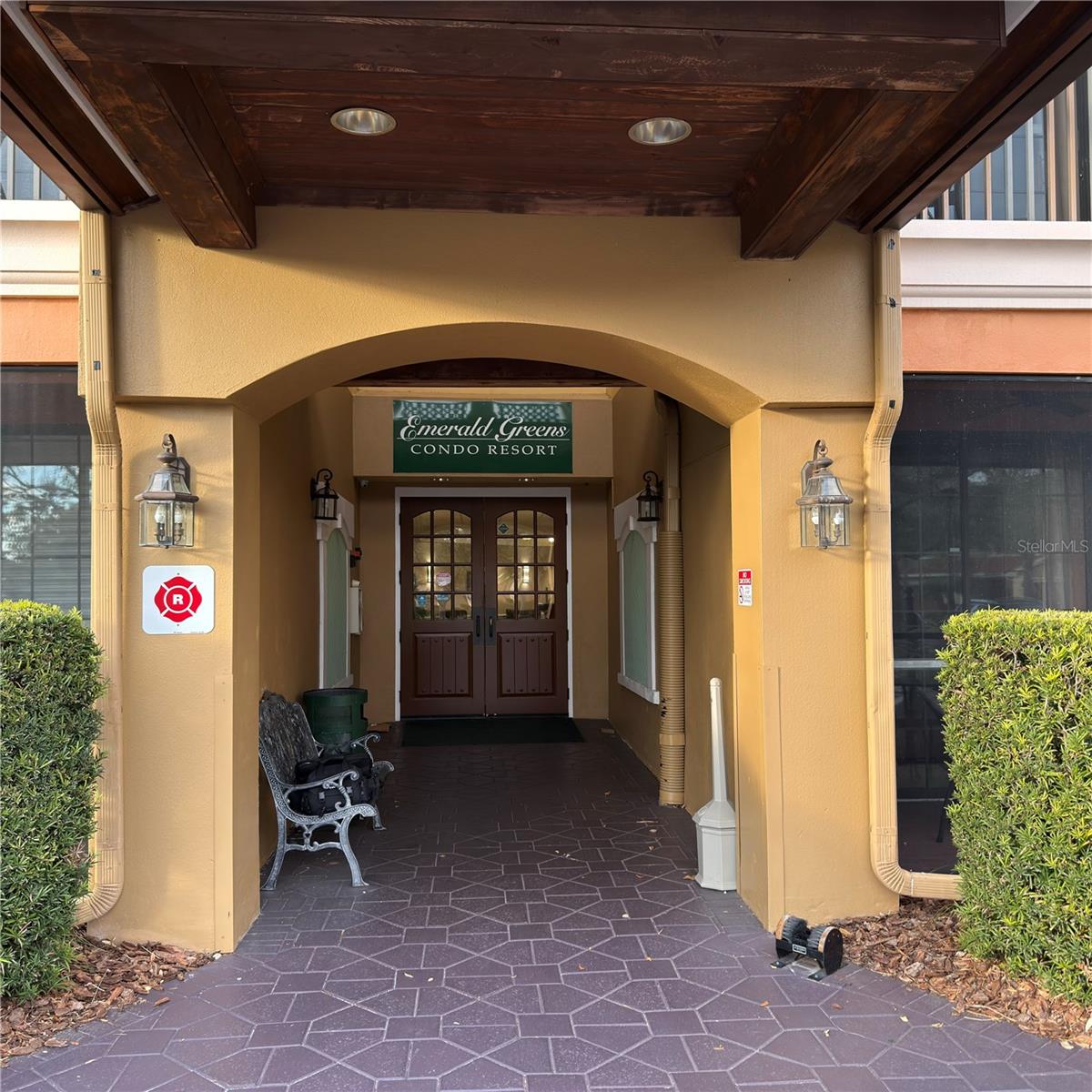 13941 CLUBHOUSE DR #208, TAMPA, FL — photo 4