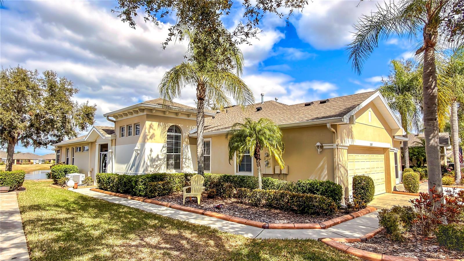 2069 SIFIELD GREENS WAY #102, SUN CITY CENTER, FL — photo 2