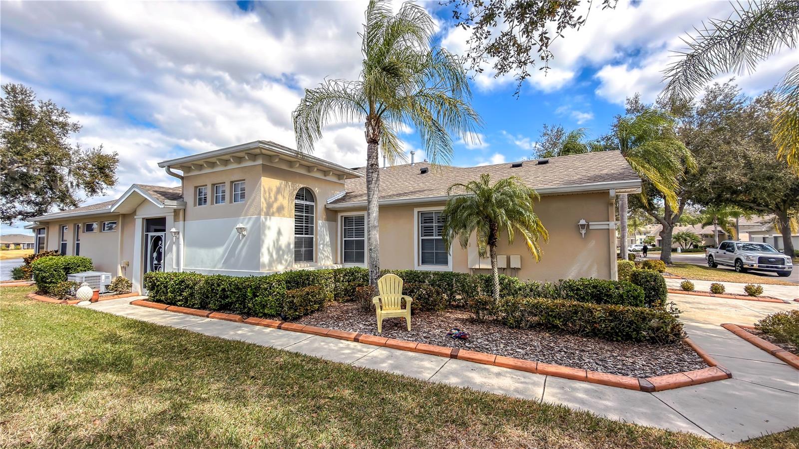 2069 SIFIELD GREENS WAY #102, SUN CITY CENTER, FL — photo 4