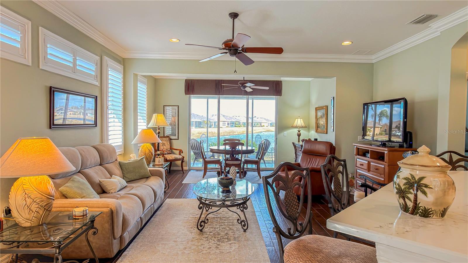 2069 SIFIELD GREENS WAY #102, SUN CITY CENTER, FL — photo 10
