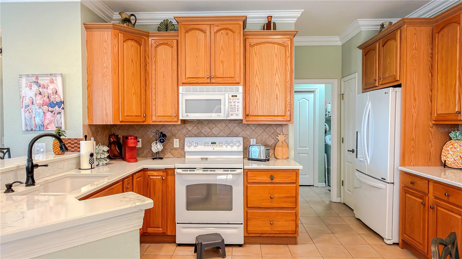 2069 SIFIELD GREENS WAY #102, SUN CITY CENTER, FL — photo 27