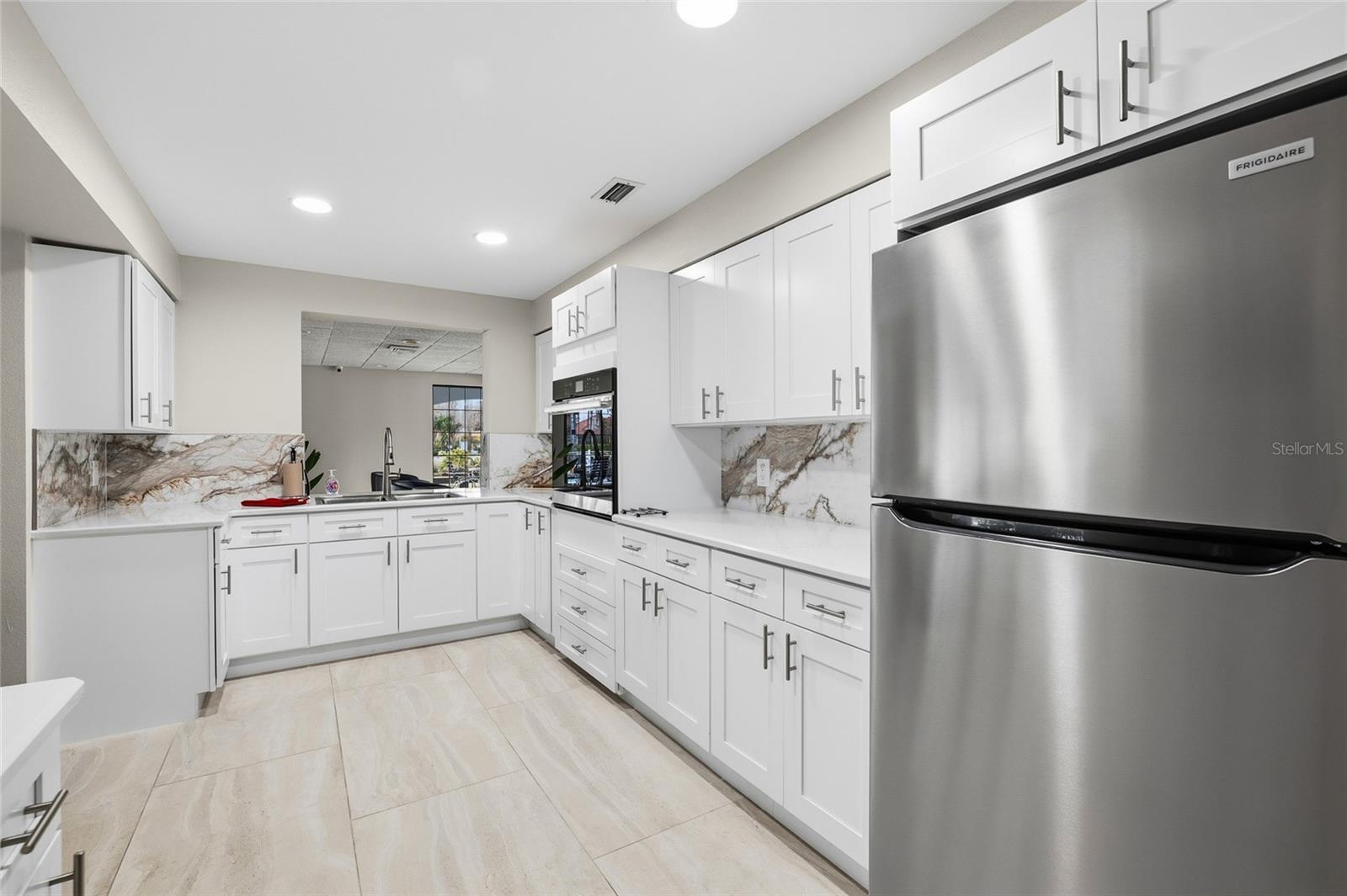 2333 FEATHER SOUND DR #A101, CLEARWATER, FL — photo 33