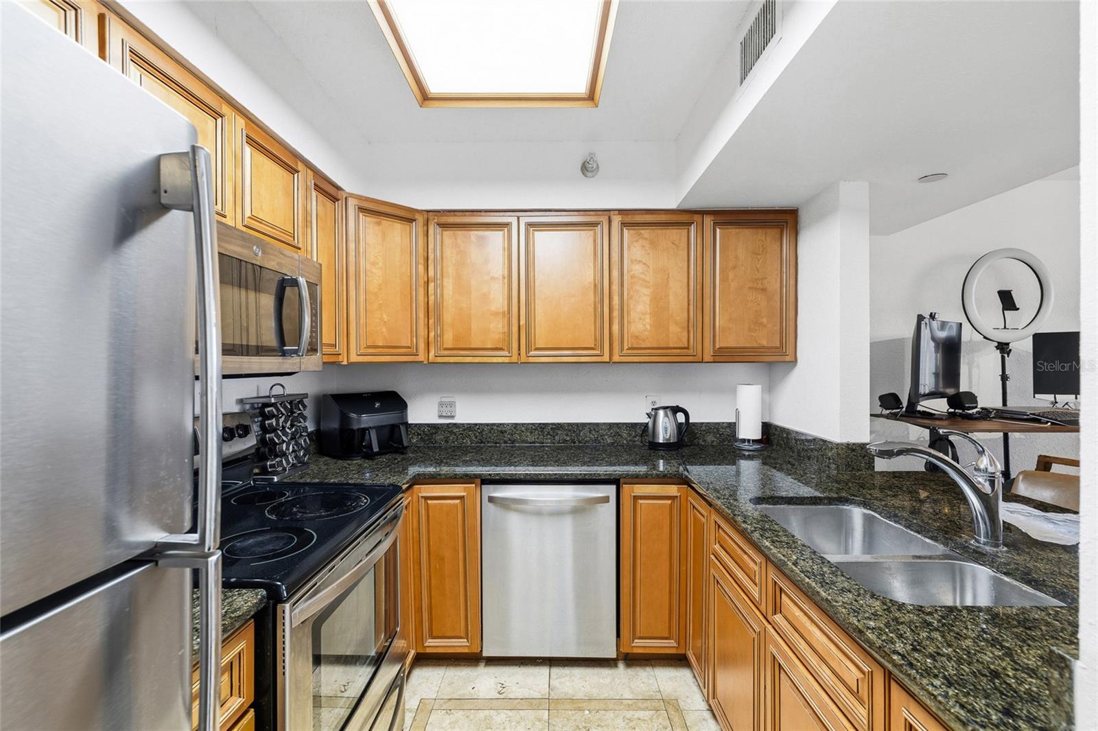 2333 FEATHER SOUND DR #A101, CLEARWATER, FL — photo 40