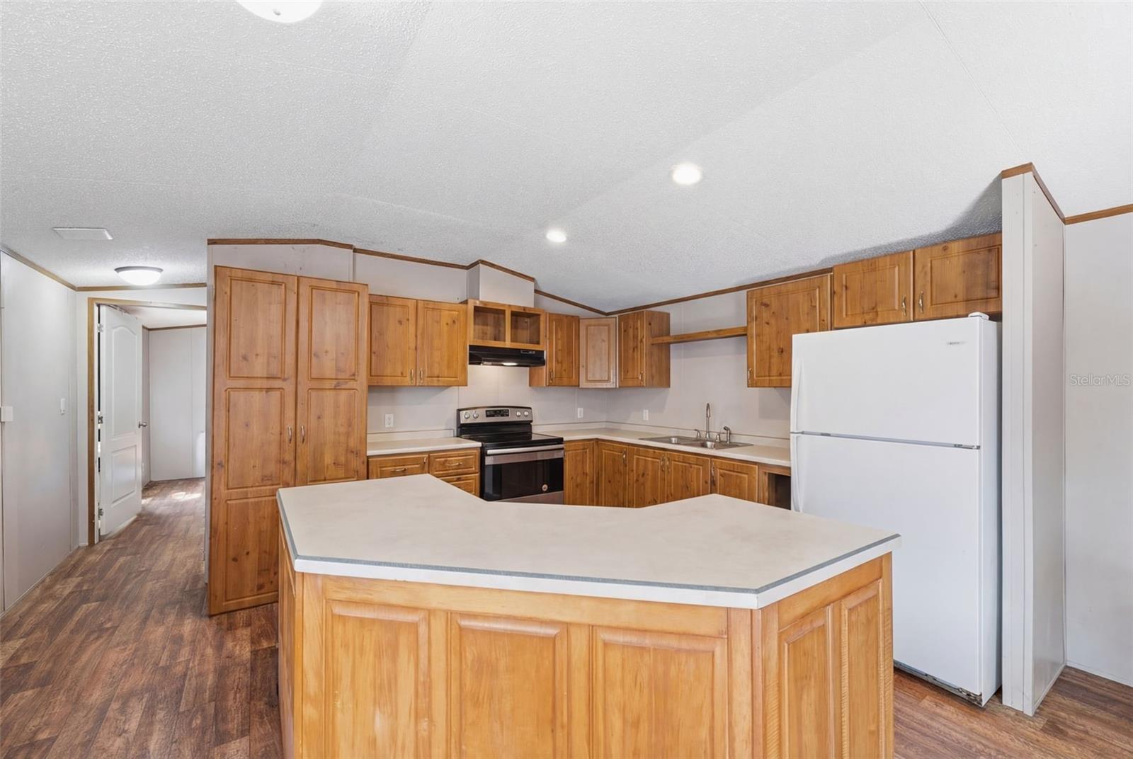 10501 E PATIENCE LN, INVERNESS, FL — photo 9