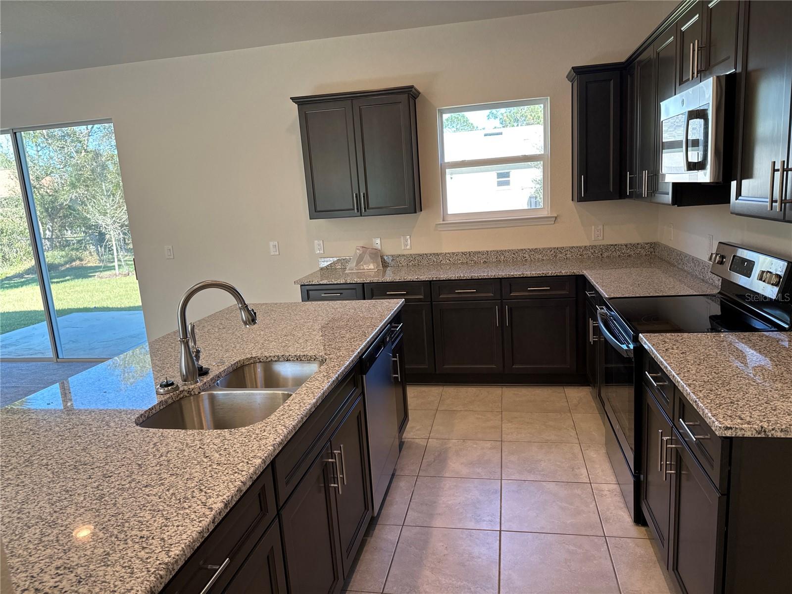1464 SHADOW LN, NORTH PORT, FL — photo 2