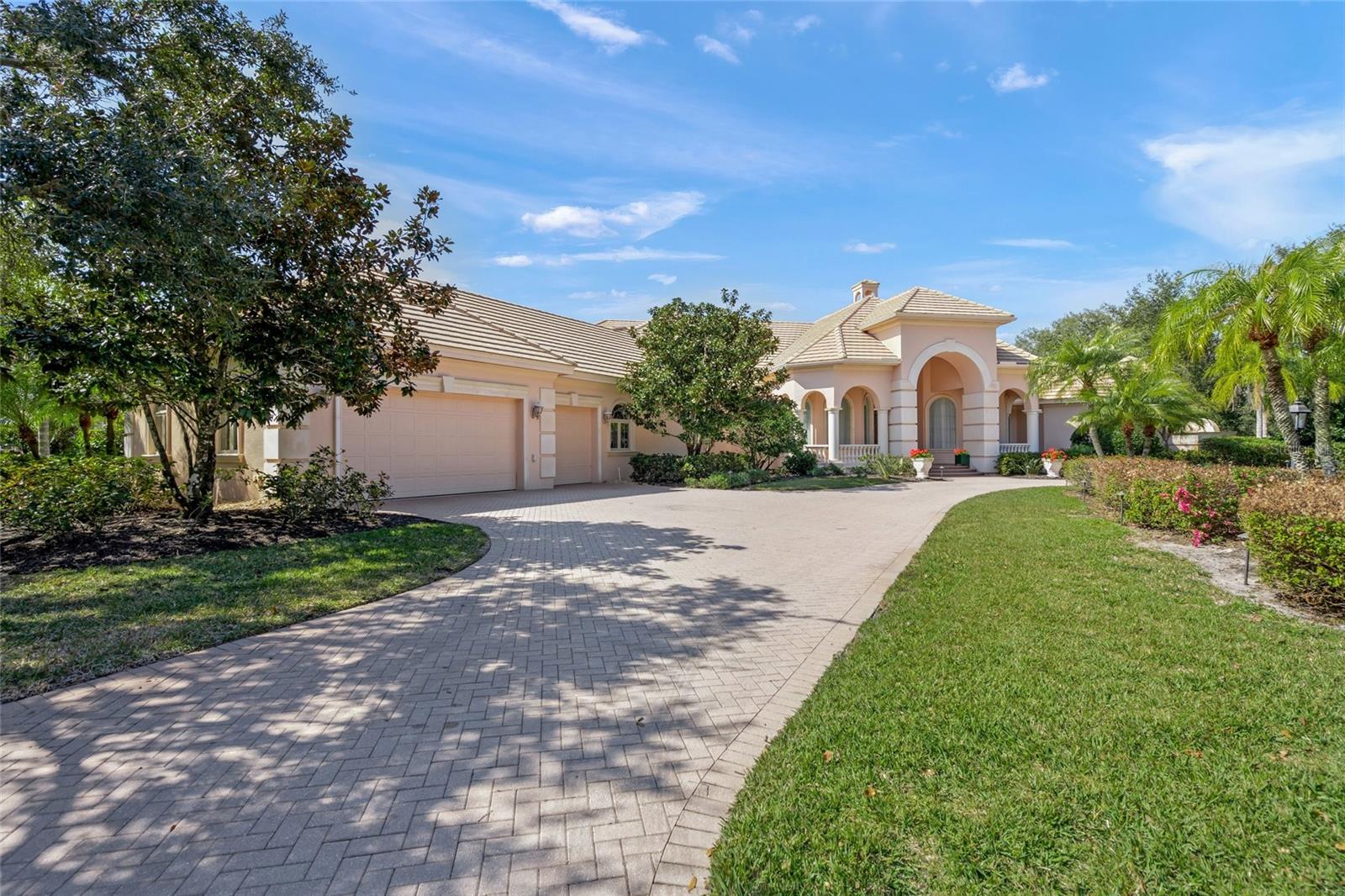 6702 CHANCERY PL, UNIVERSITY PARK, FL — photo 2