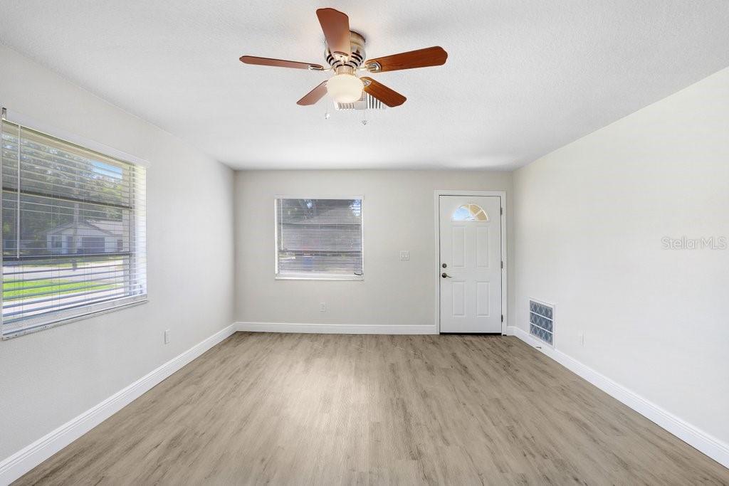 3166 DOWNING ST, CLEARWATER, FL — photo 4