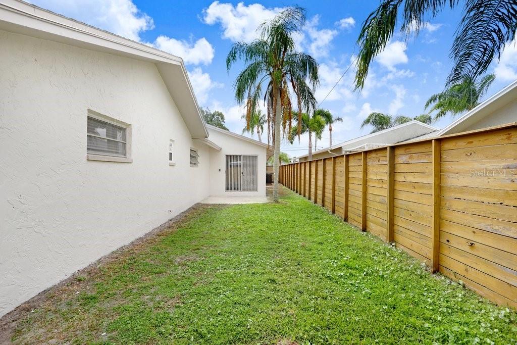 3166 DOWNING ST, CLEARWATER, FL — photo 26