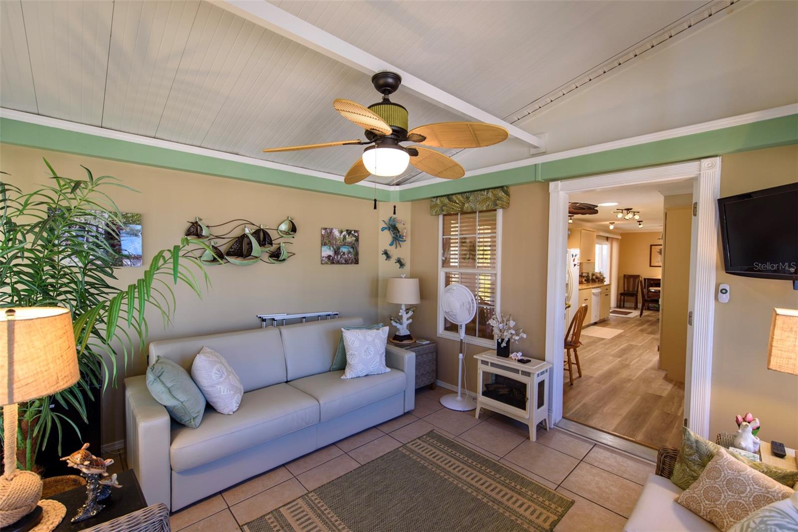 1 DEN HELDER AVE, PUNTA GORDA, FL — photo 11