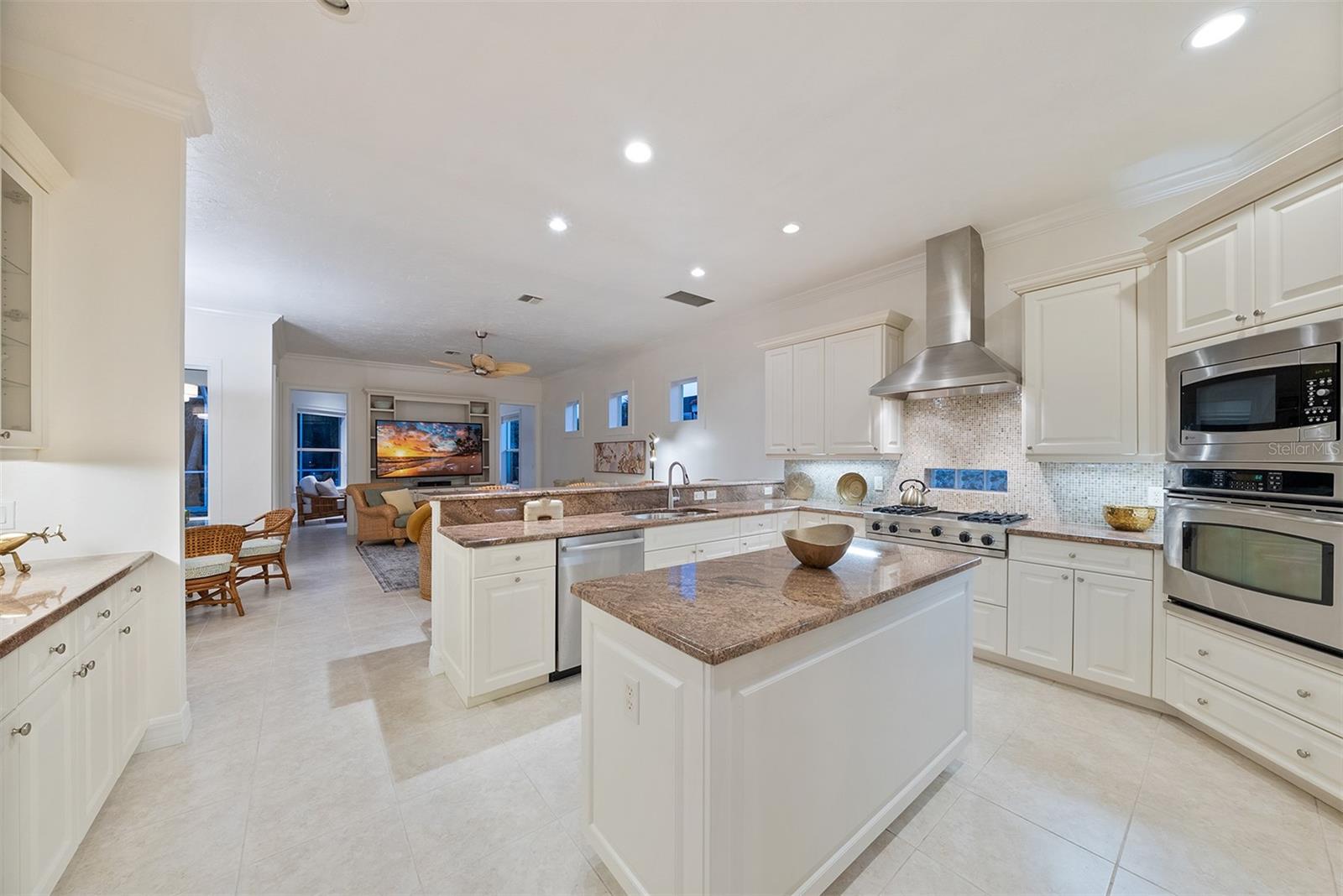 1752 GRANDE PARK DR, ENGLEWOOD, FL — photo 24