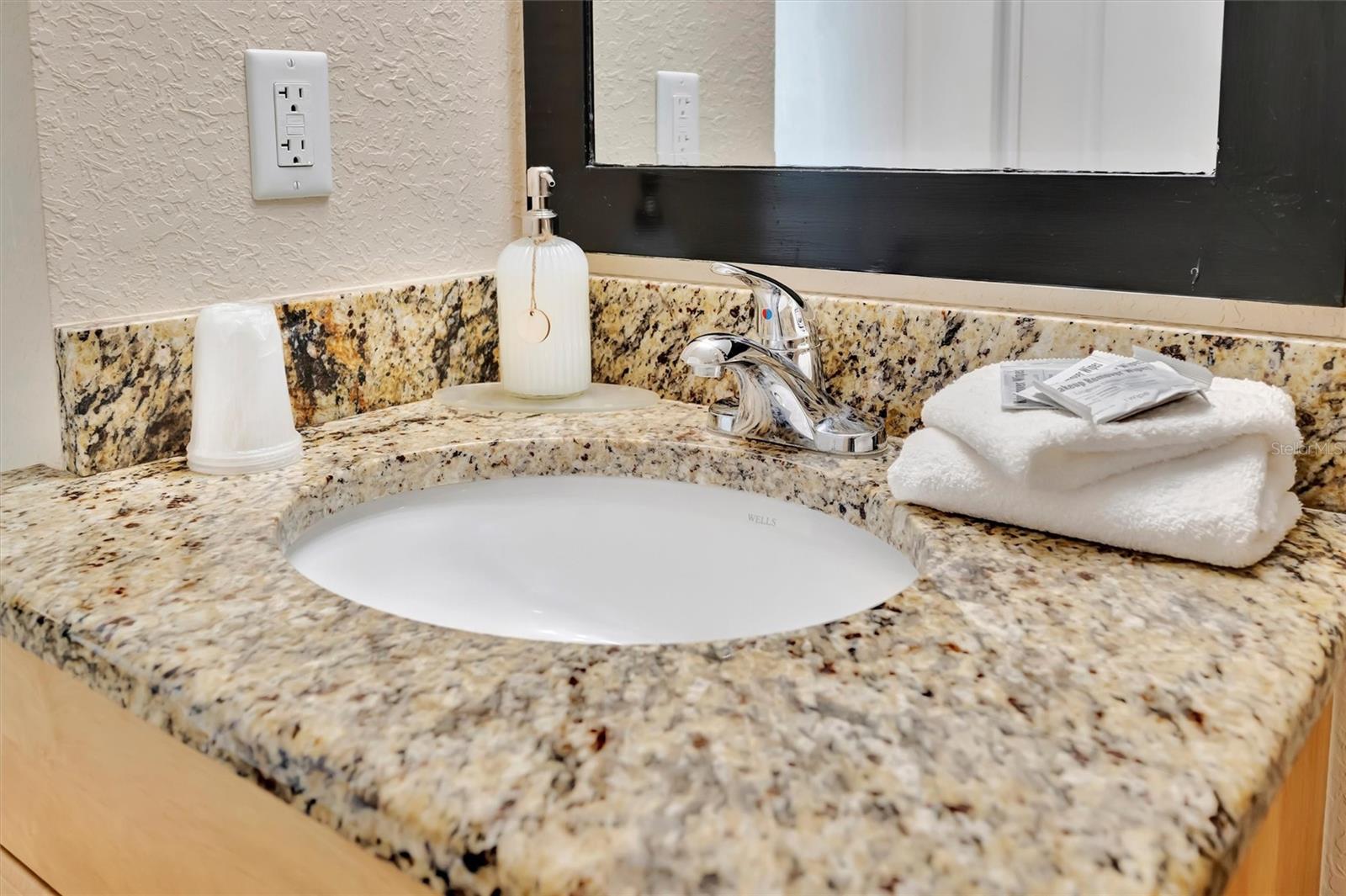 11605 GULF BLVD #501, TREASURE ISLAND, FL — photo 98