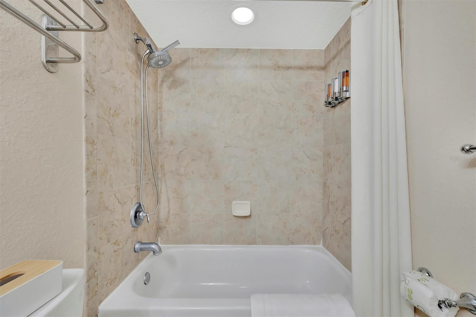 11605 GULF BLVD #501, TREASURE ISLAND, FL — photo 99