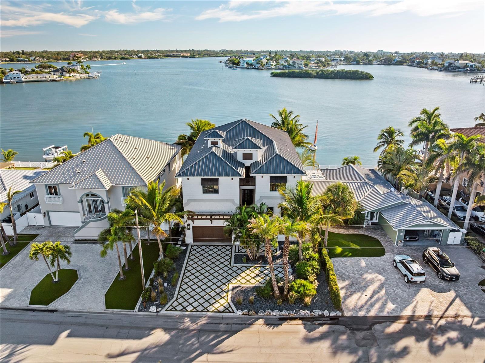 459 20TH AVE, INDIAN ROCKS BEACH, FL — photo 2