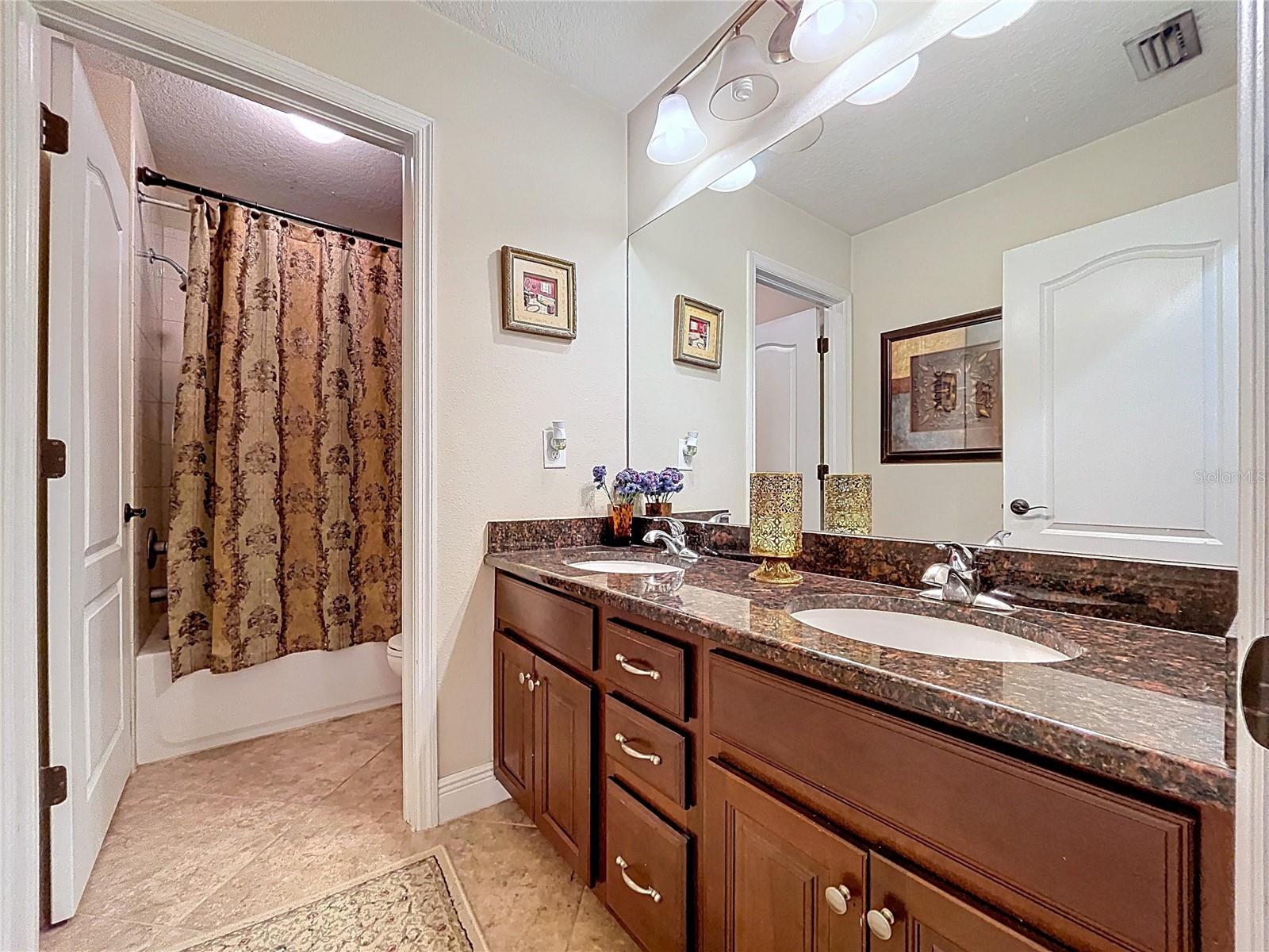 15246 ANGUILLA ISLE AVE, TAMPA, FL — photo 67