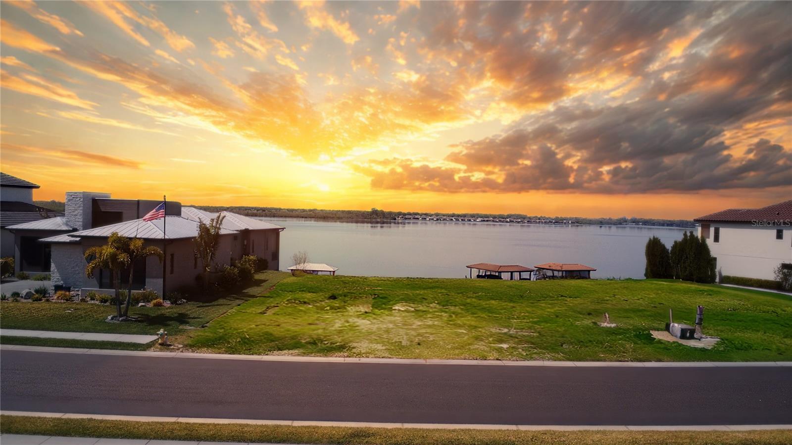 707 WATERFERN TRAIL DR, AUBURNDALE, FL
