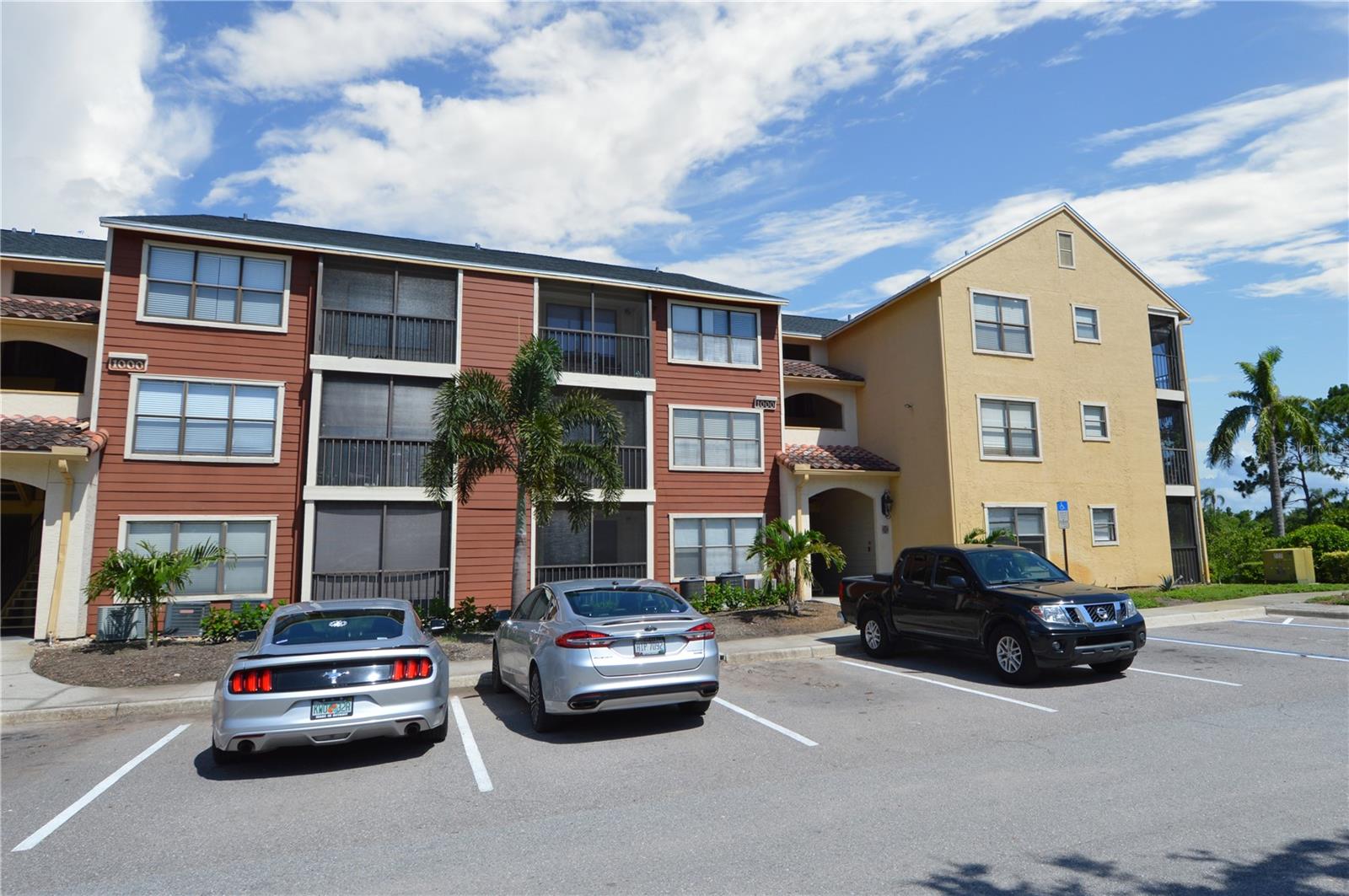 11901 4TH ST N #10105, ST PETERSBURG, FL — photo 2
