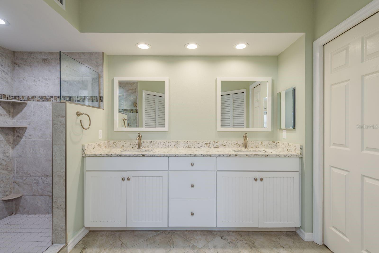1200 COUNTRY CLUB DR #4202, LARGO, FL — photo 24