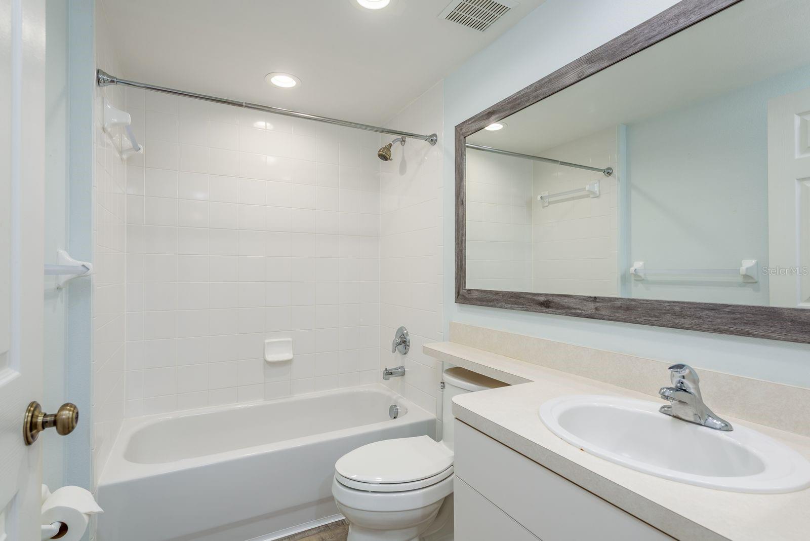 1200 COUNTRY CLUB DR #4202, LARGO, FL — photo 29