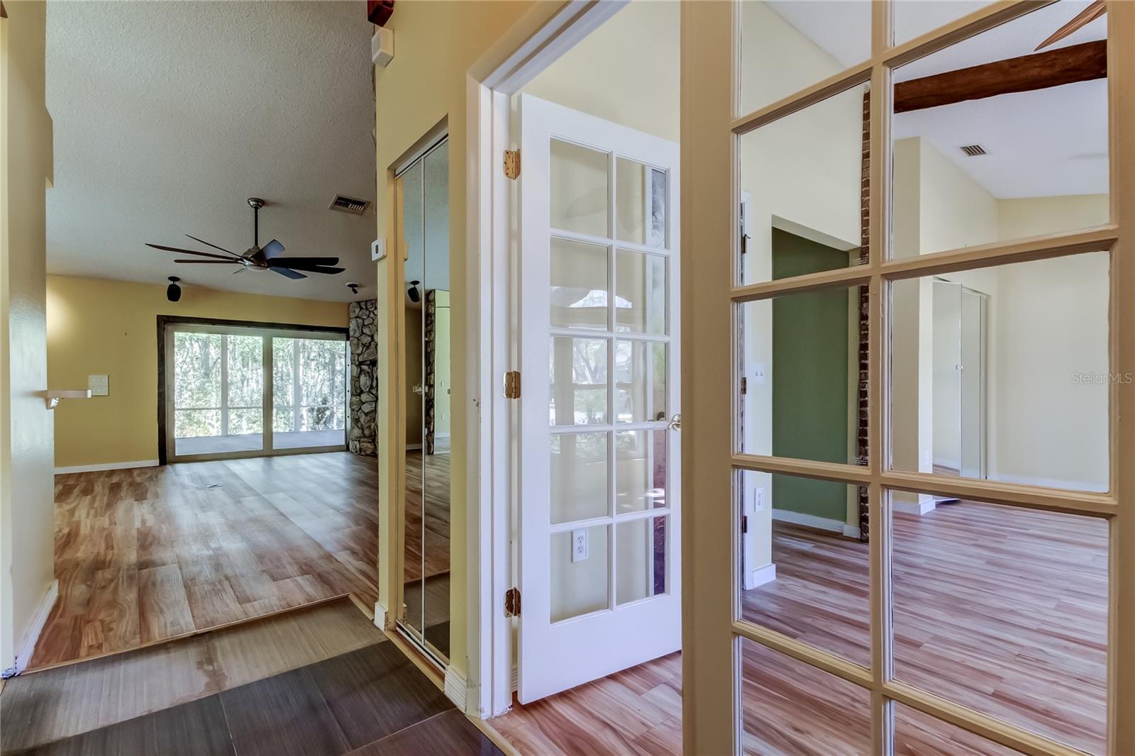 1795 BAYHILL DR, OLDSMAR, FL — photo 4