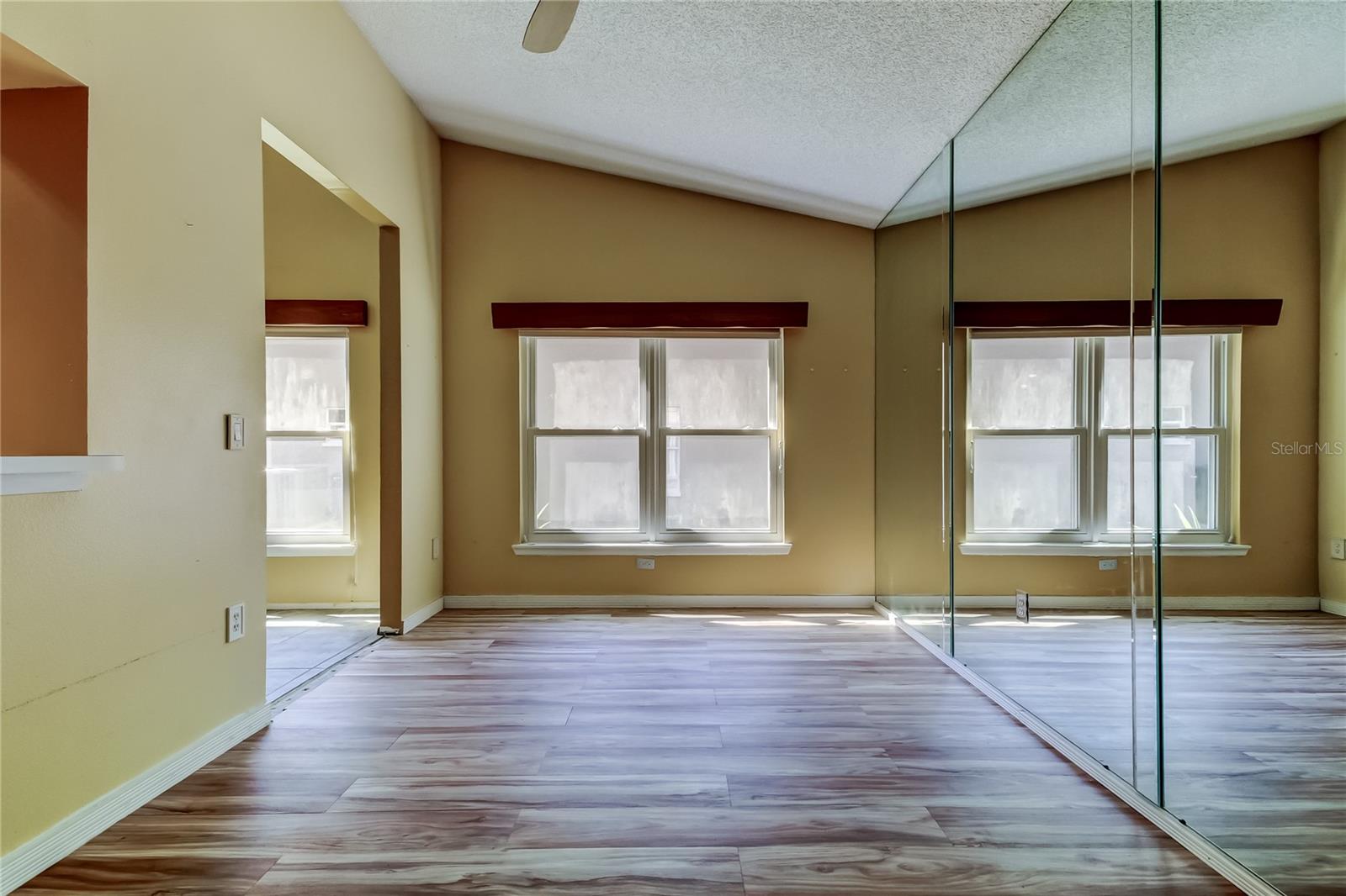 1795 BAYHILL DR, OLDSMAR, FL — photo 12
