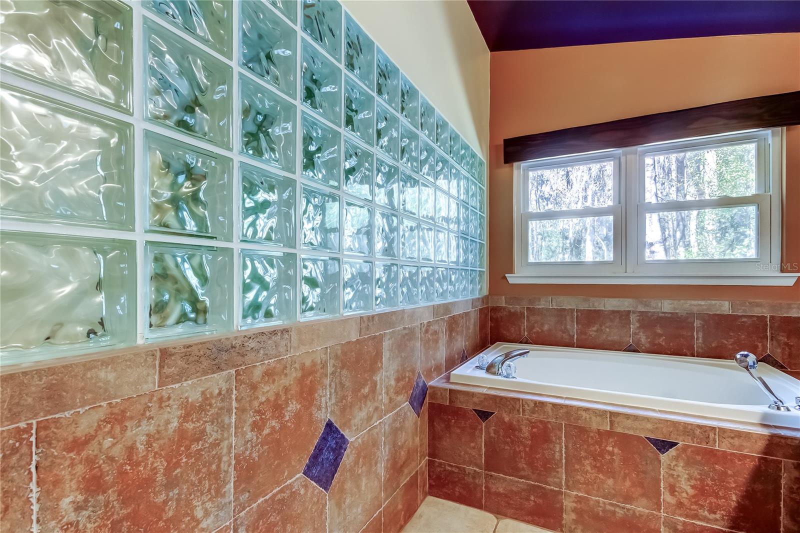 1795 BAYHILL DR, OLDSMAR, FL — photo 28
