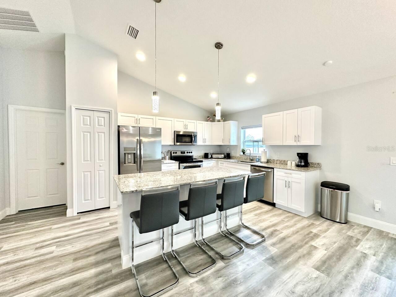 2409 SW 156TH LOOP, OCALA, FL — photo 4