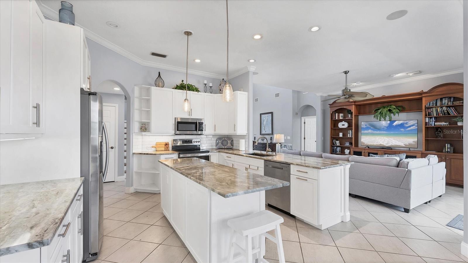 4627 BARRACUDA DR, BRADENTON, FL — photo 28