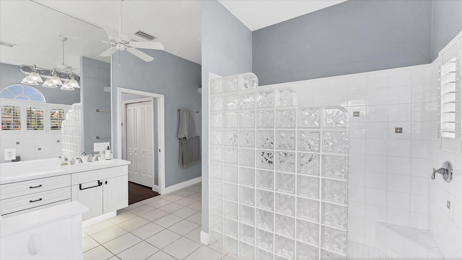 4627 BARRACUDA DR, BRADENTON, FL — photo 46