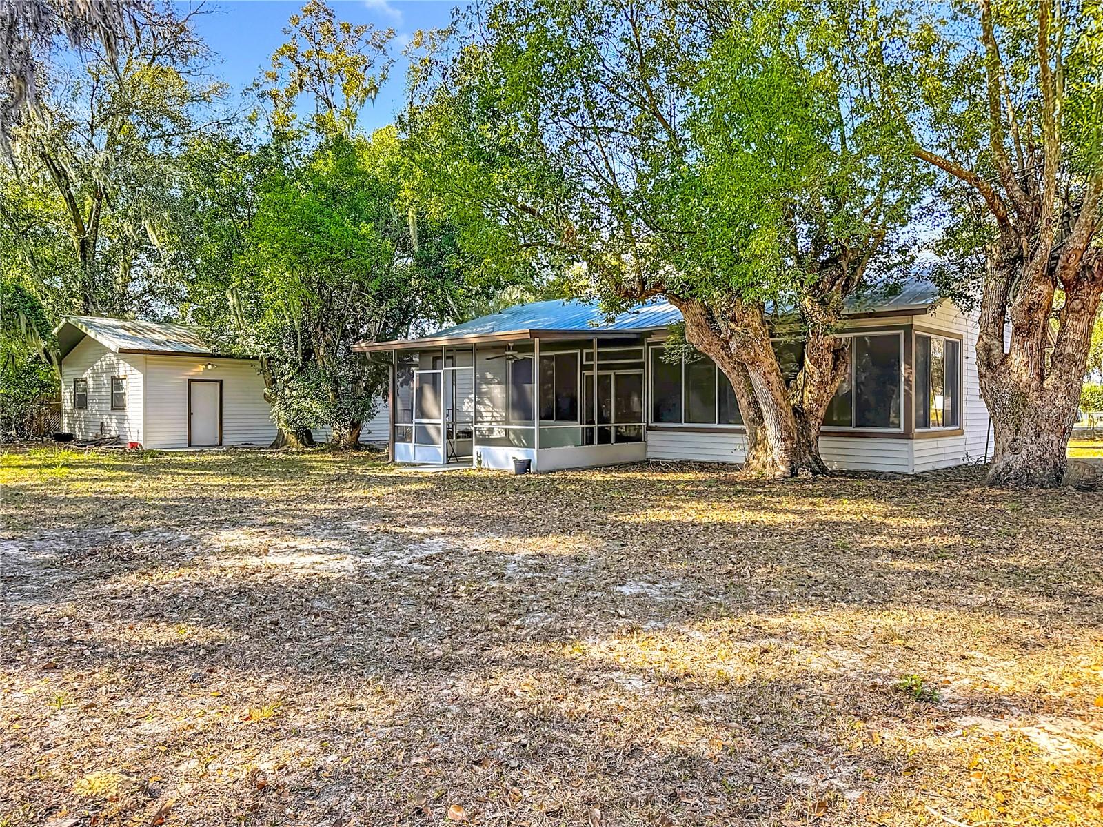 5759 LAKE ST, MOUNT DORA, FL — photo 9
