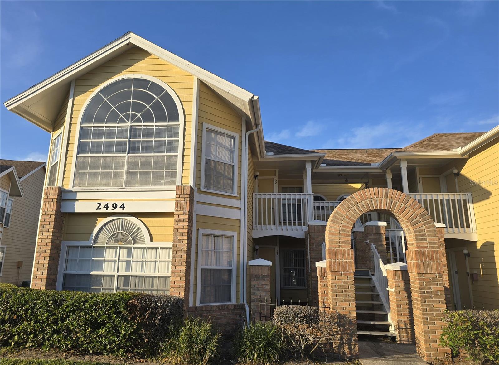 2494 SWEETWATER CLUB CIR #52, KISSIMMEE, FL