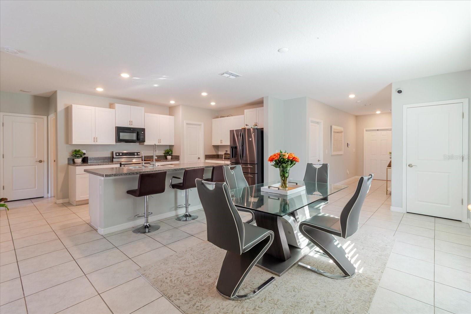 4513 ETERNAL PRINCE DR, SUN CITY CENTER, FL — photo 9