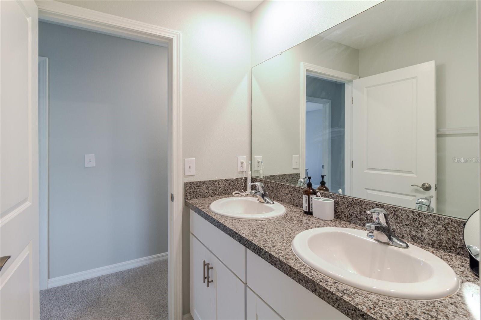 4513 ETERNAL PRINCE DR, SUN CITY CENTER, FL — photo 58