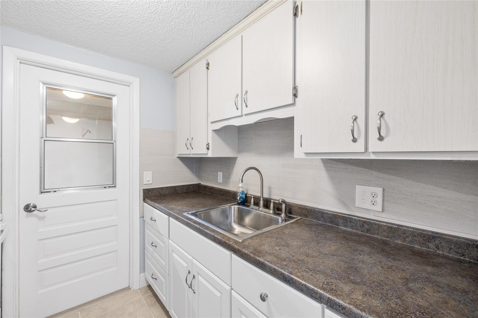 4948 GETNER ST, NEW PORT RICHEY, FL — photo 11