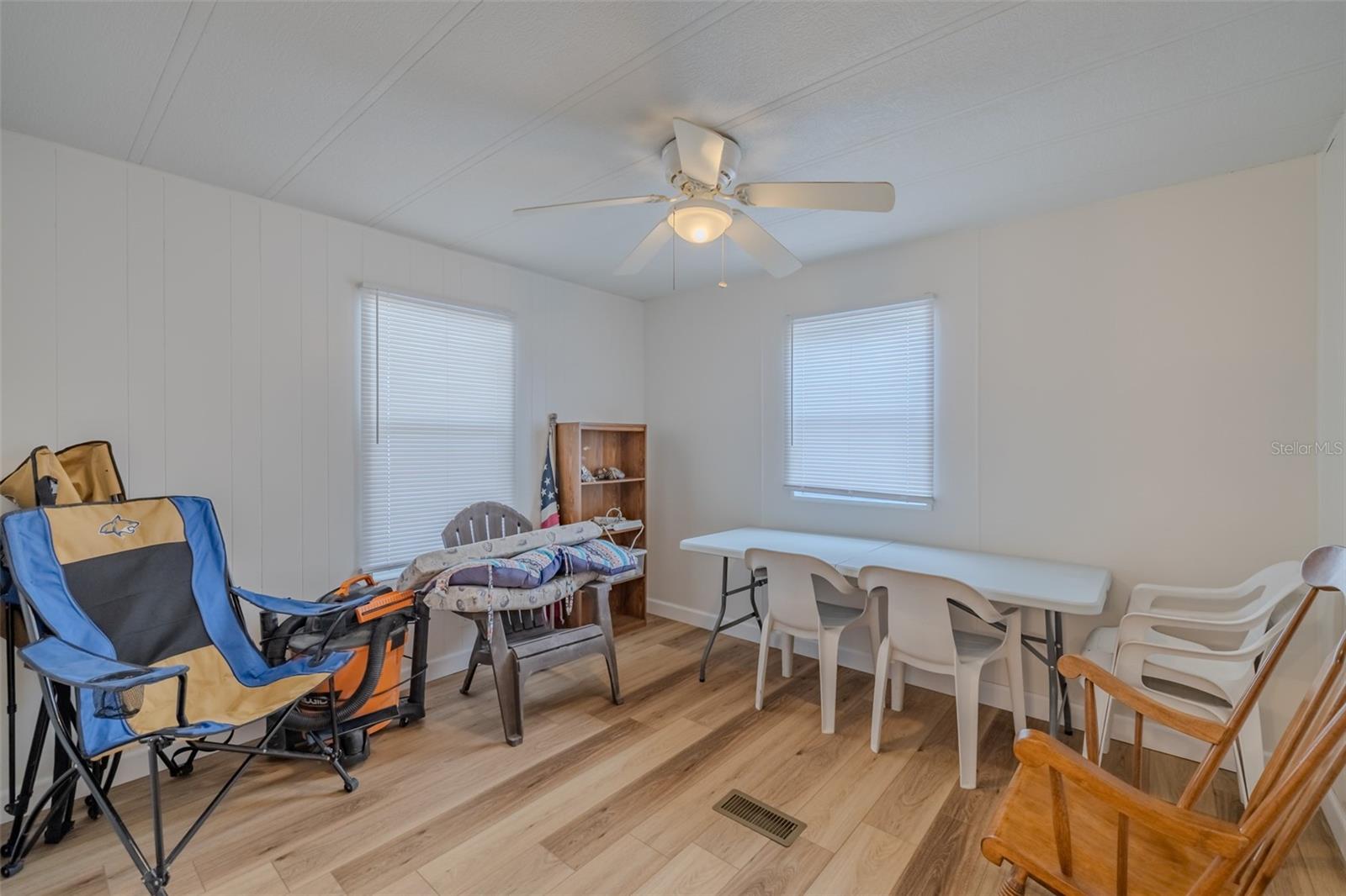 143 E SAINT ANNES CIR, APOLLO BEACH, FL — photo 30