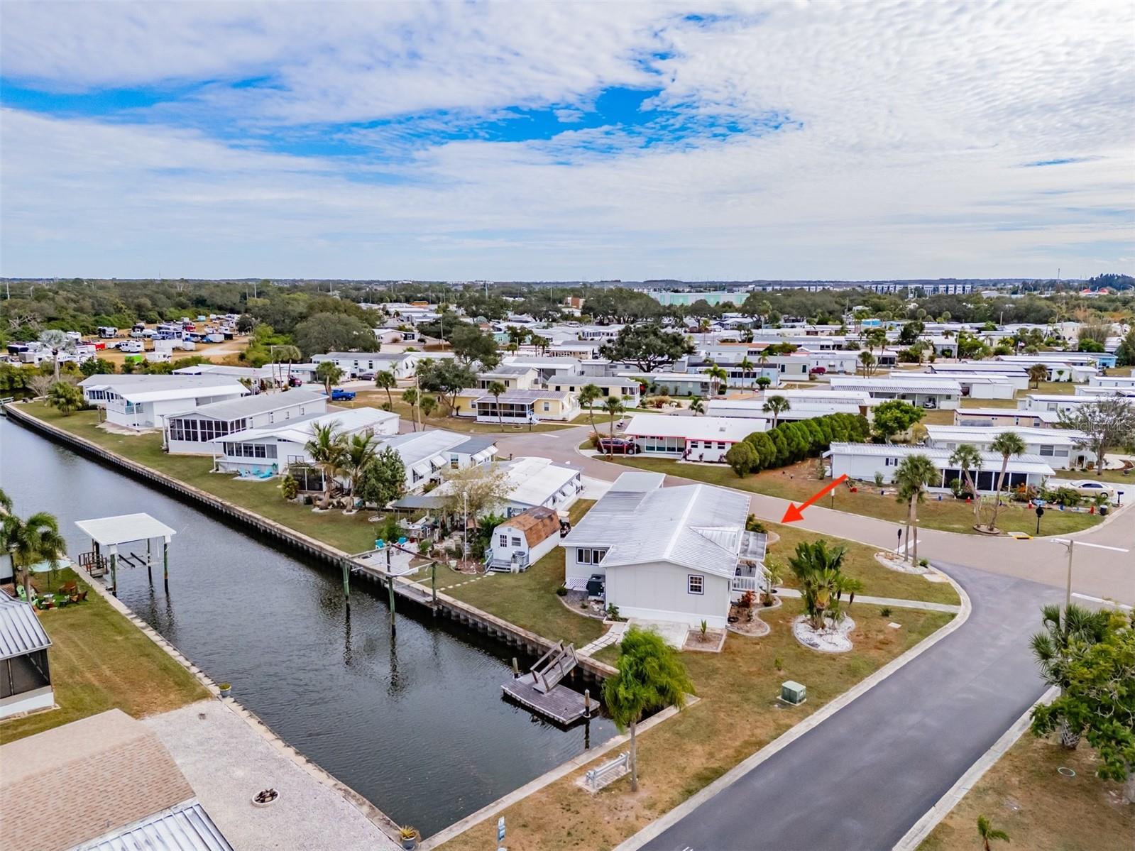 143 E SAINT ANNES CIR, APOLLO BEACH, FL — photo 43