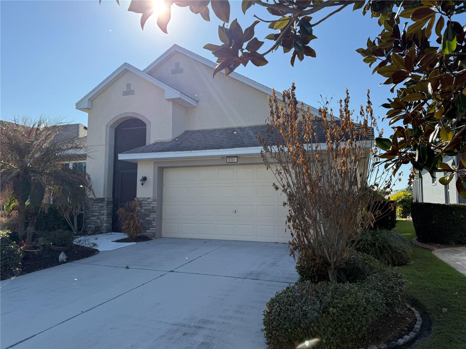 8301 BRIDGEPORT BAY CIR, MOUNT DORA, FL — photo 3
