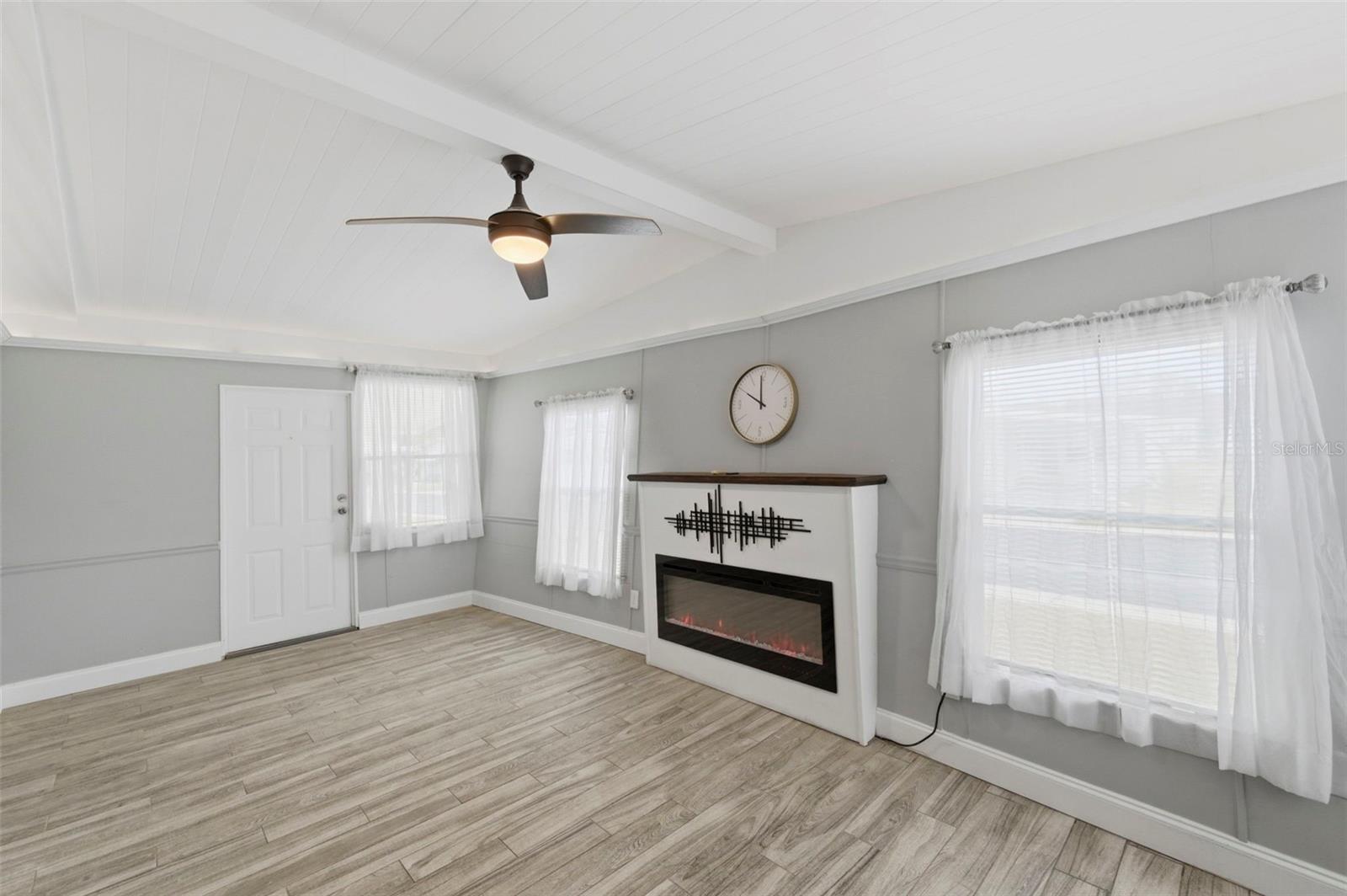 10810 FREEDOM DR, PORT RICHEY, FL — photo 4