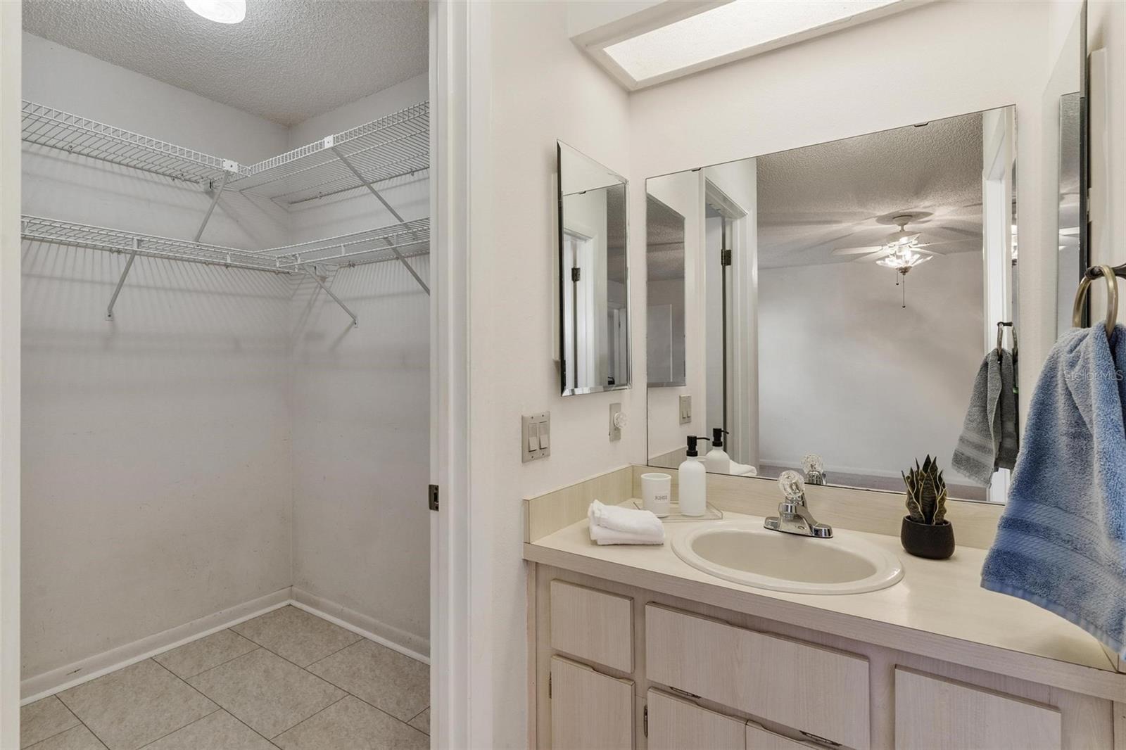 822 DUNDEE CIR, LEESBURG, FL — photo 48